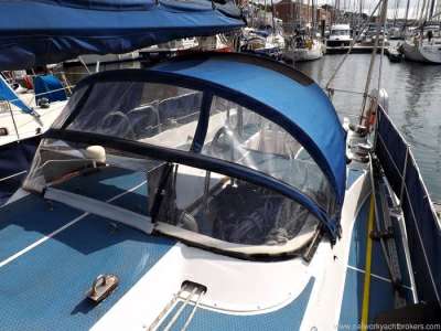 WESTERLY YACHTS WESTERLY YACHTS Westerly 33 discus bilge keel