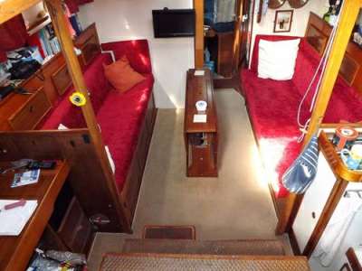 WESTERLY YACHTS WESTERLY YACHTS Westerly 33 discus bilge keel