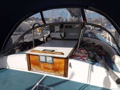 WESTERLY YACHTS WESTERLY YACHTS Westerly 33 discus bilge keel