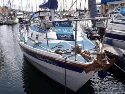 WESTERLY YACHTS WESTERLY YACHTS Westerly 33 discus bilge keel