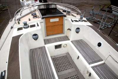 WESTERLY YACHTS WESTERLY YACHTS Westerly 33 fulmar