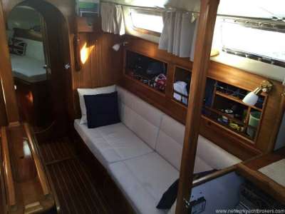 WESTERLY YACHTS WESTERLY YACHTS Westerly 33 ketch