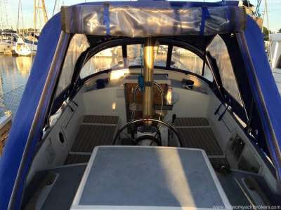 WESTERLY YACHTS WESTERLY YACHTS Westerly 33