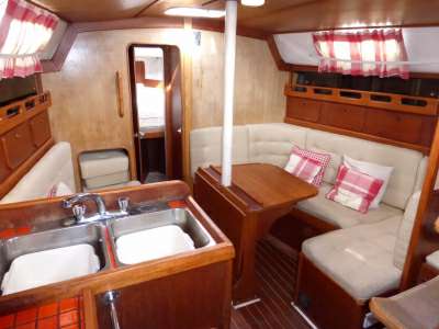 WESTERLY YACHTS WESTERLY YACHTS Westerly 34 seahawk