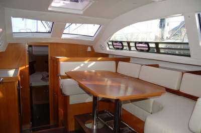 Wauquiez Wauquiez 41 pilot saloon