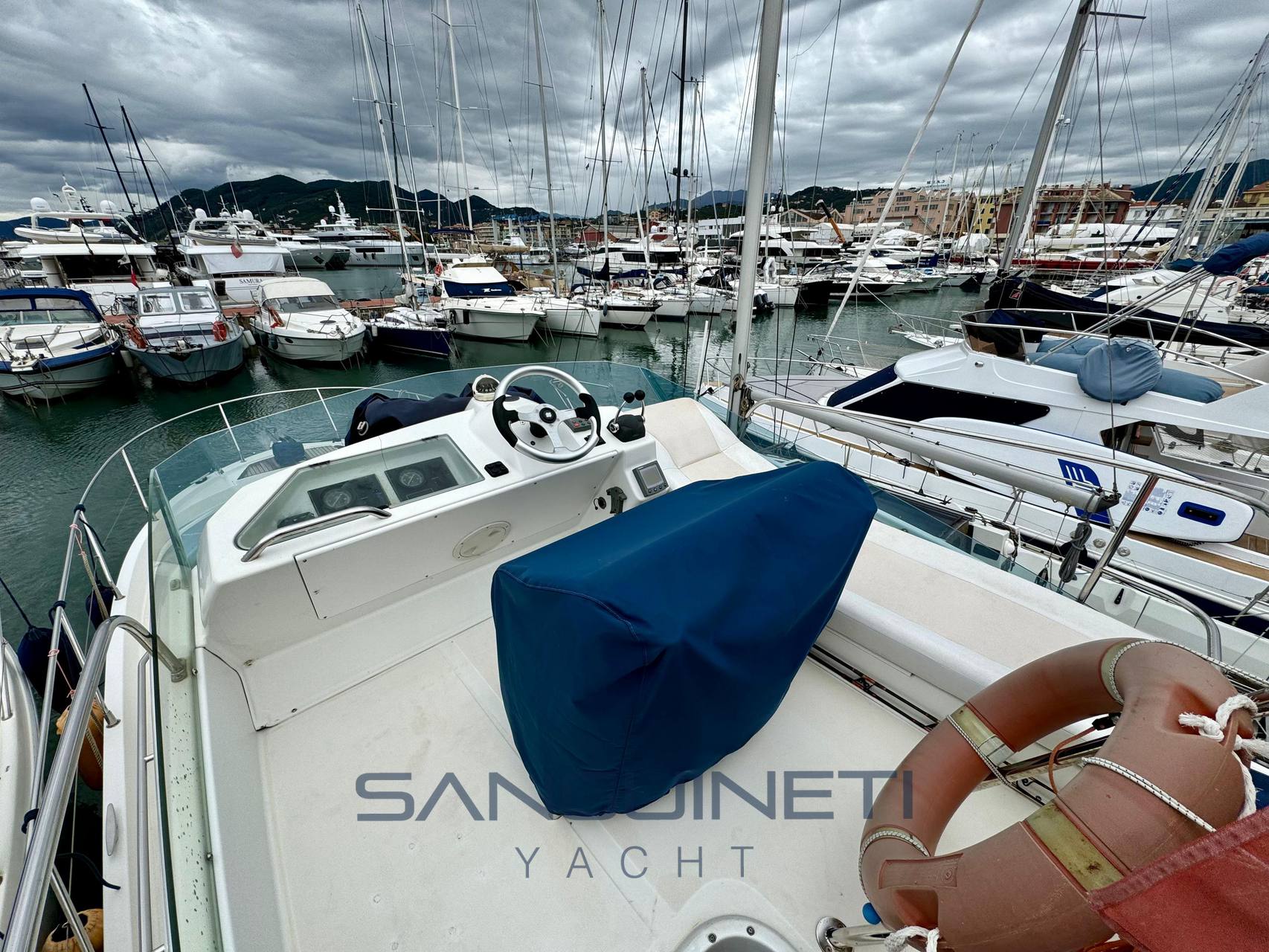 Beneteau Antares 10.80