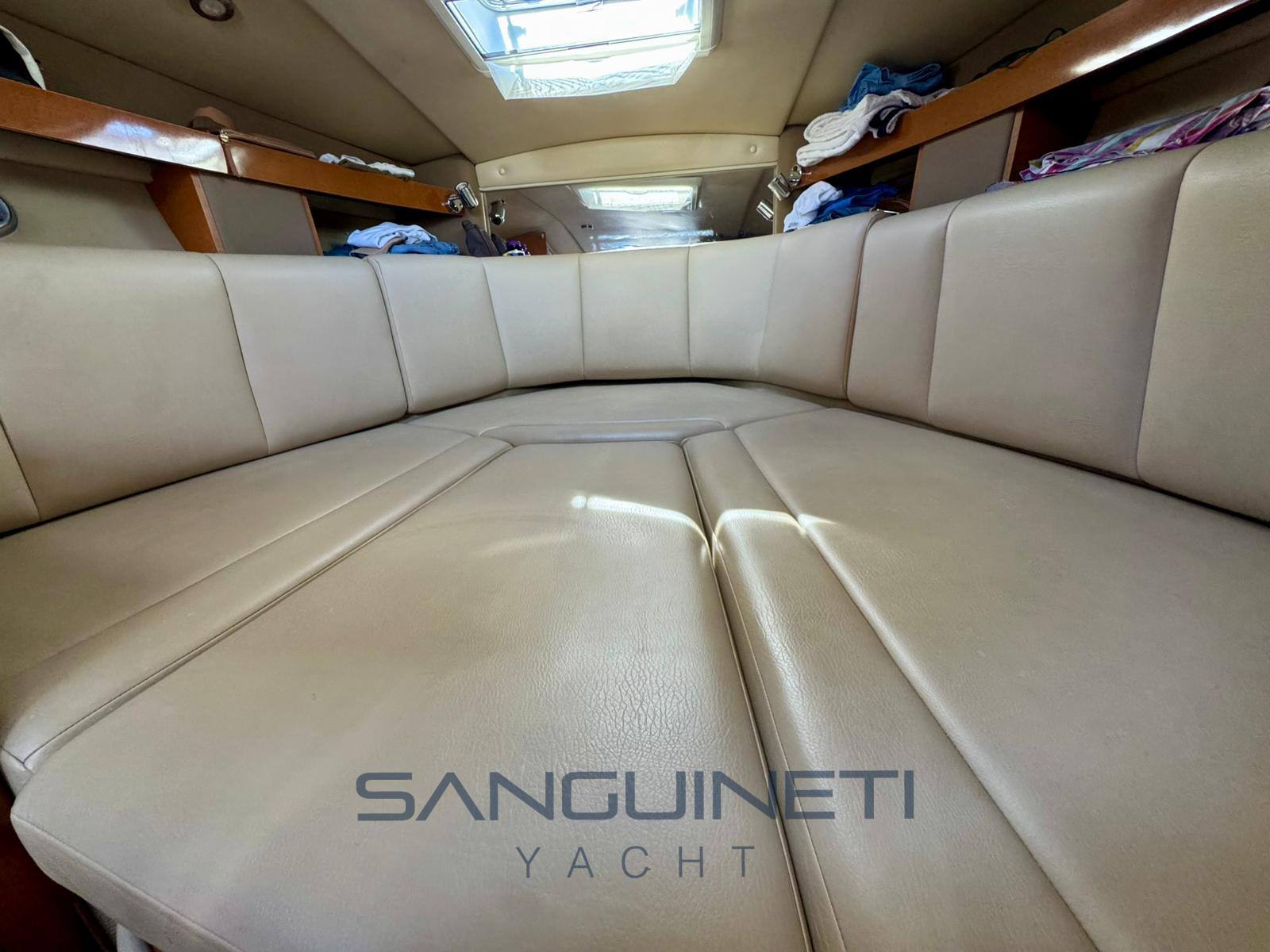 Chaparral Signature 270