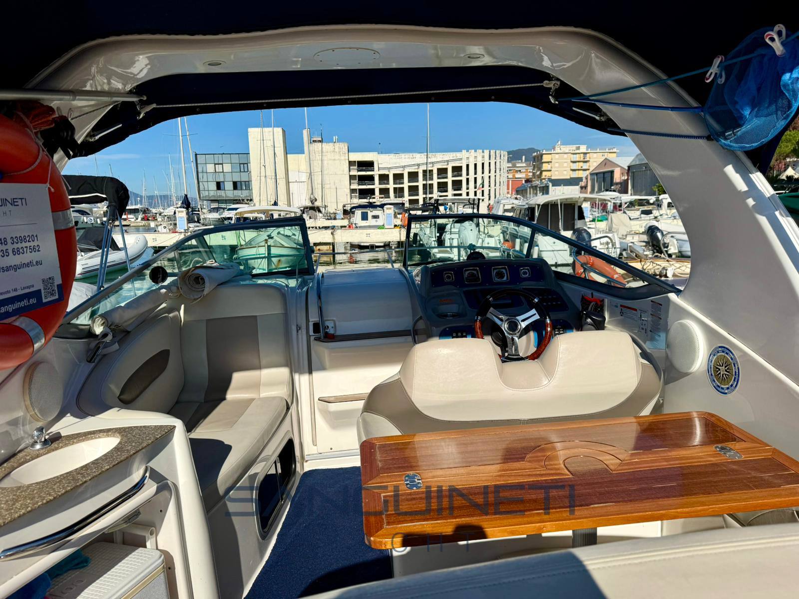 Chaparral Signature 270