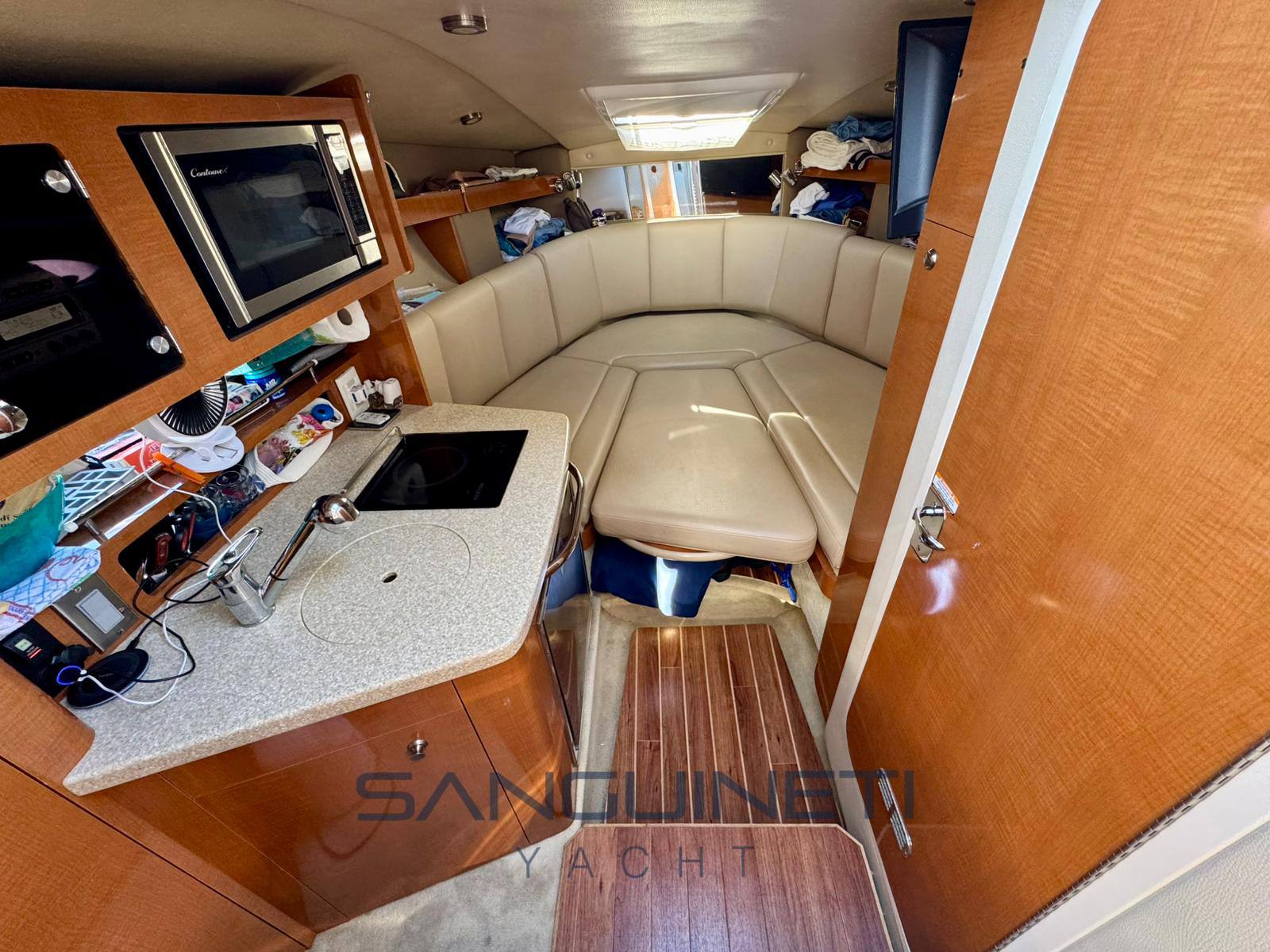 Chaparral Signature 270