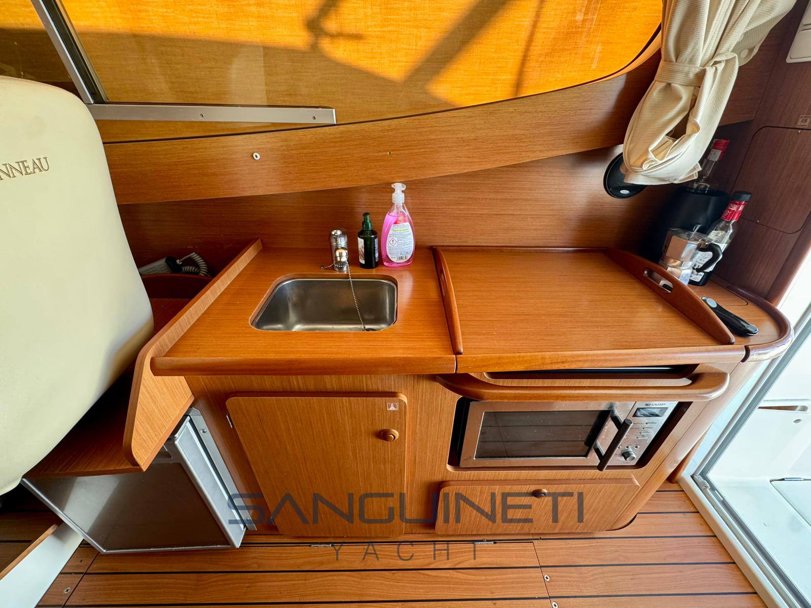 Jeanneau Merry fisher 925