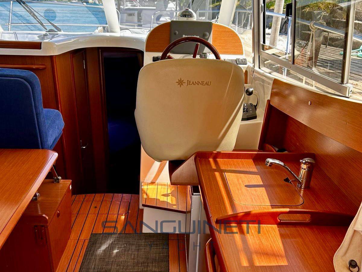 Jeanneau Merry fisher 925