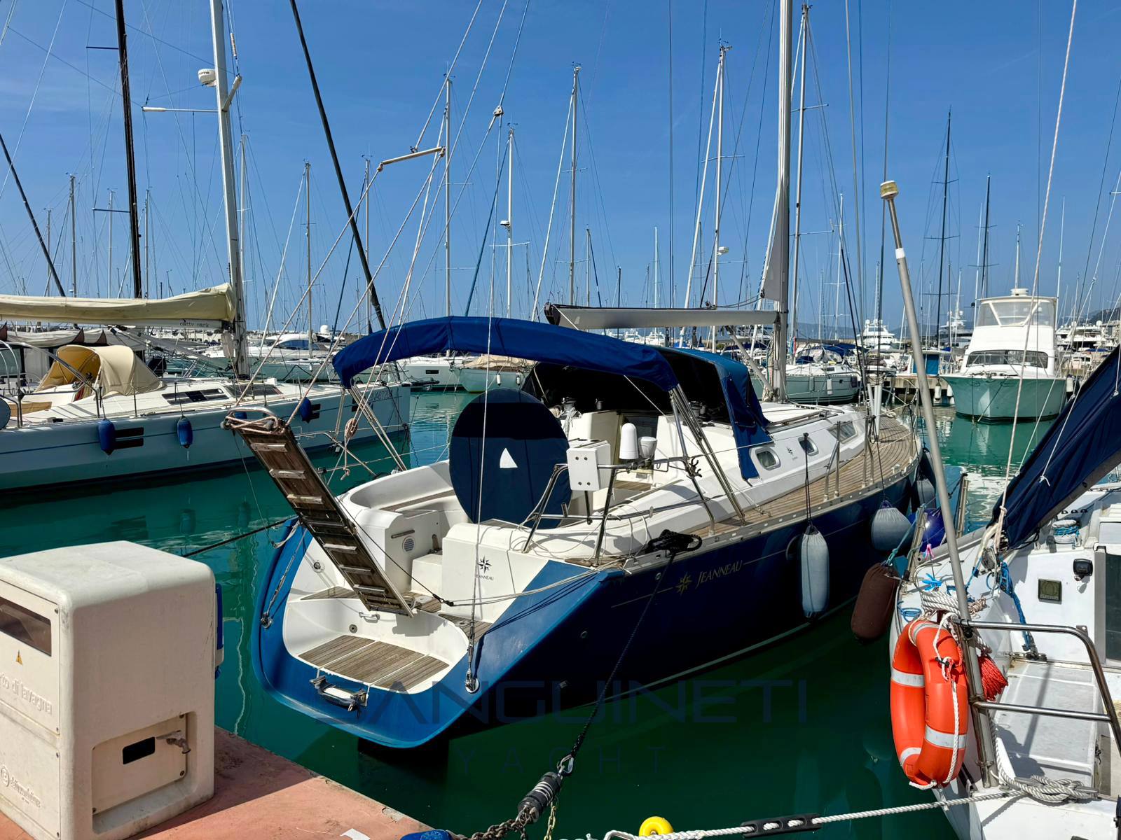 Jeanneau Sun odyssey 42.2