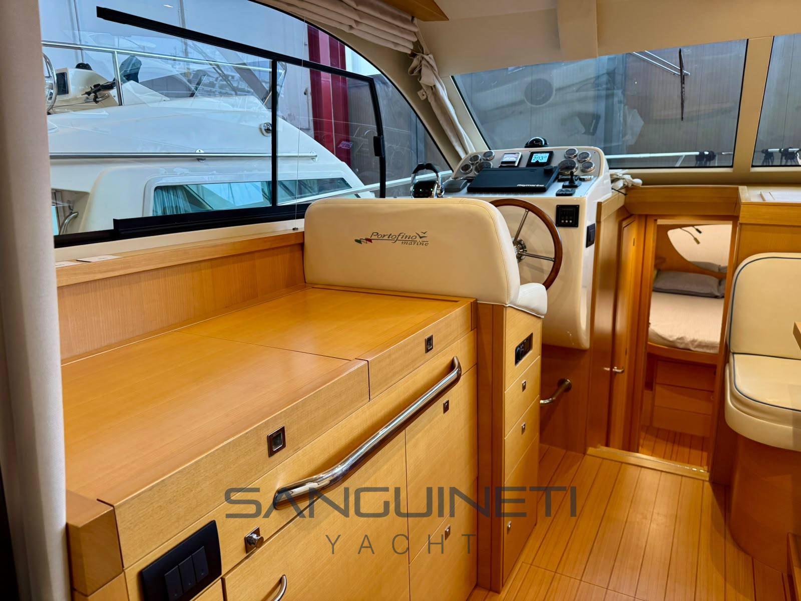 Portofino 38 fly