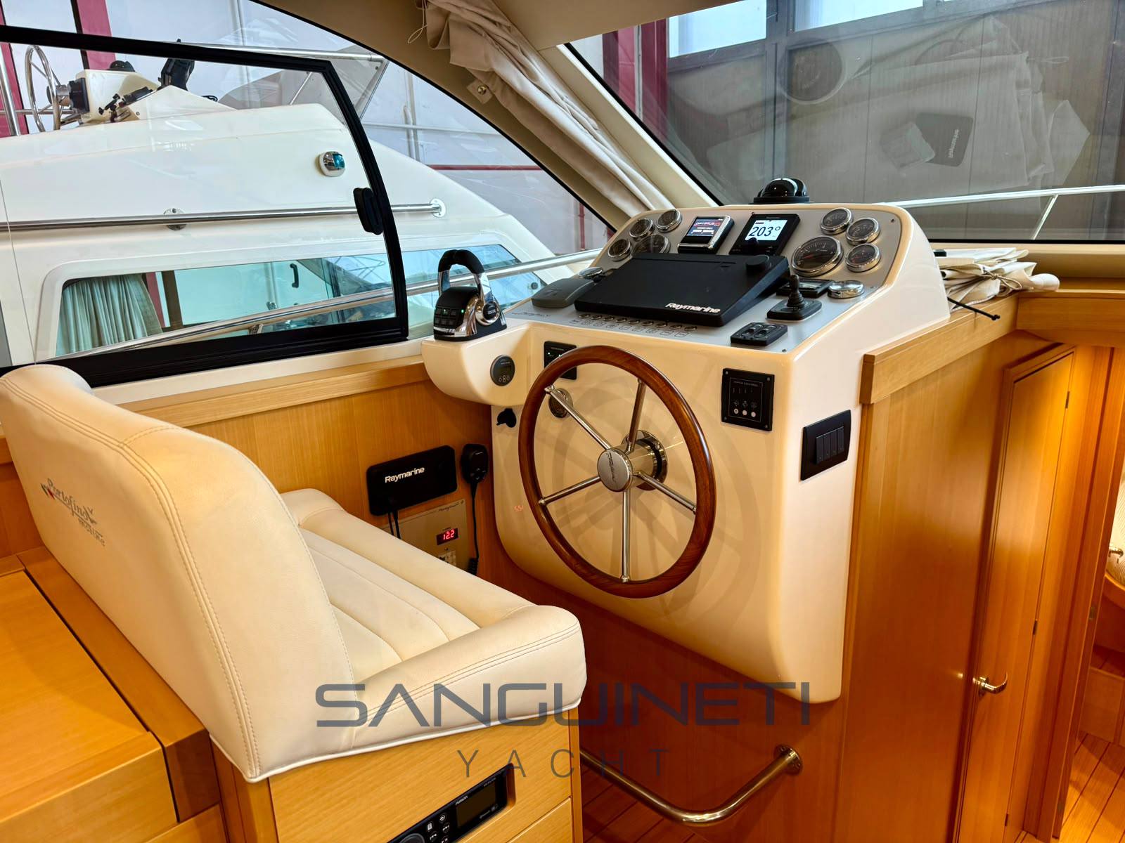 Portofino 38 fly
