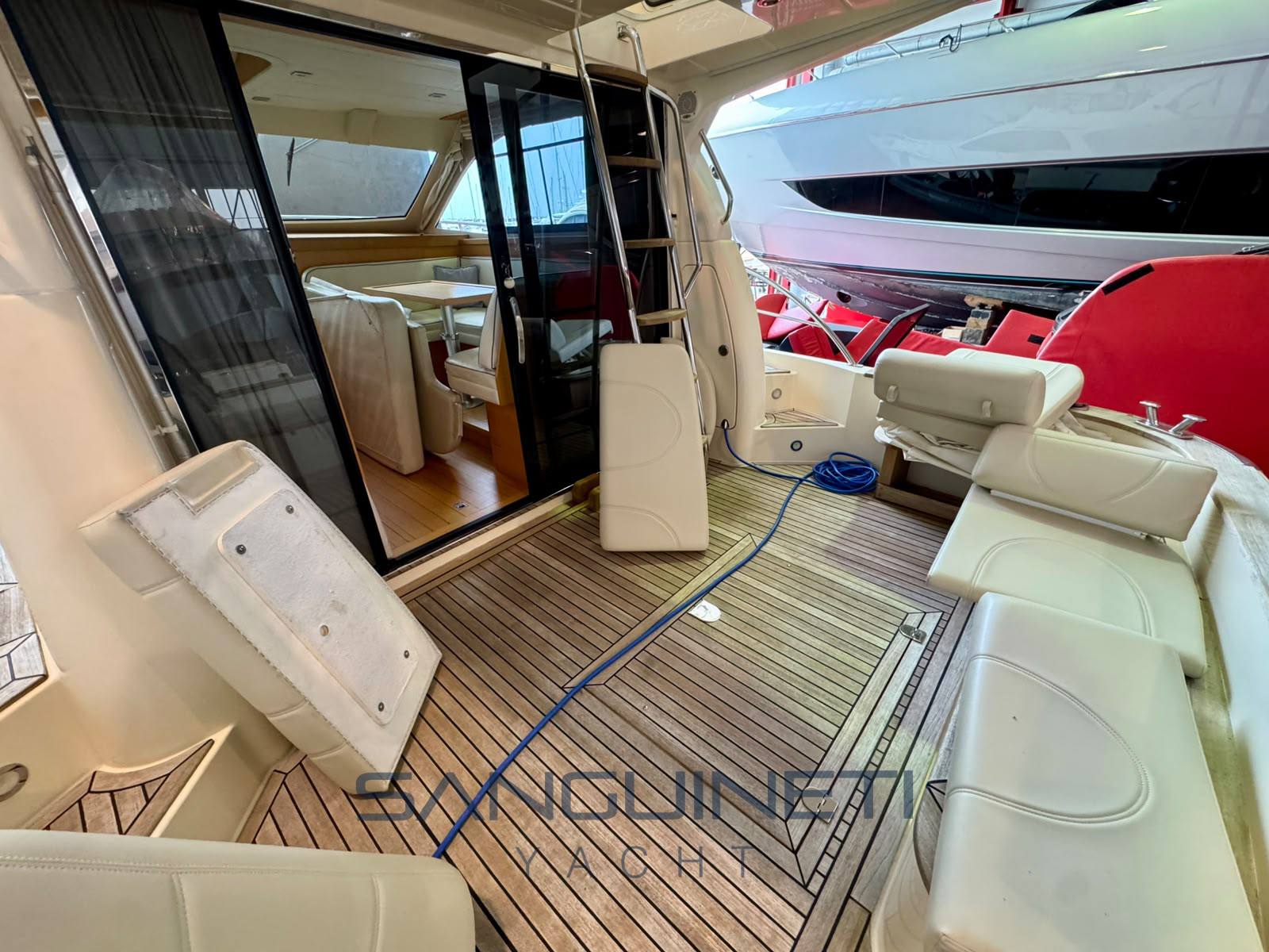 Portofino 38 fly