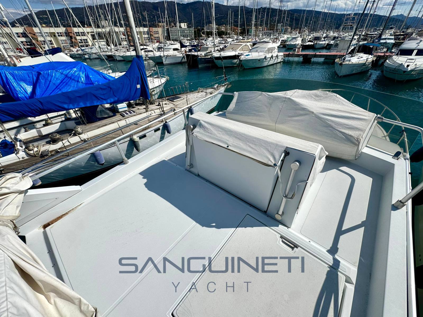 Raffaelli Typhoon 38