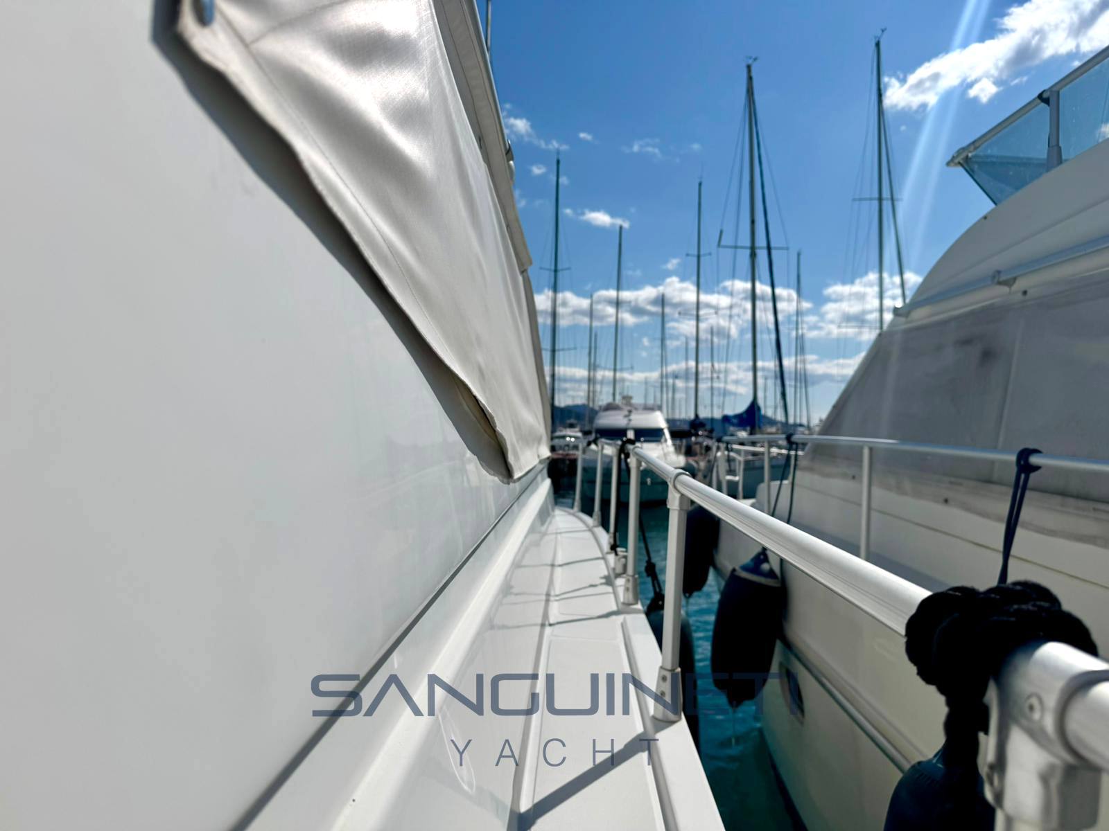 Raffaelli Typhoon 38