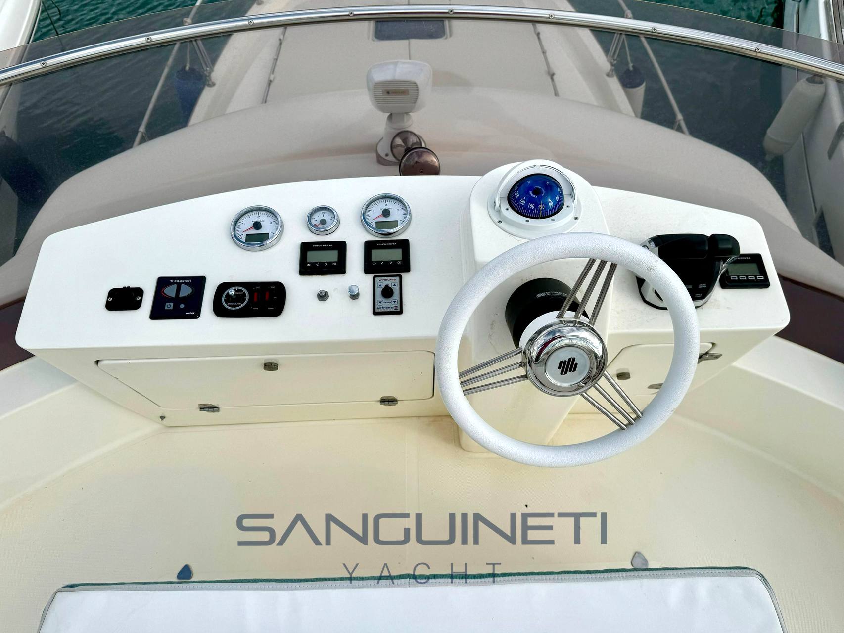 Sciallino 34 fly Instruments de navigation