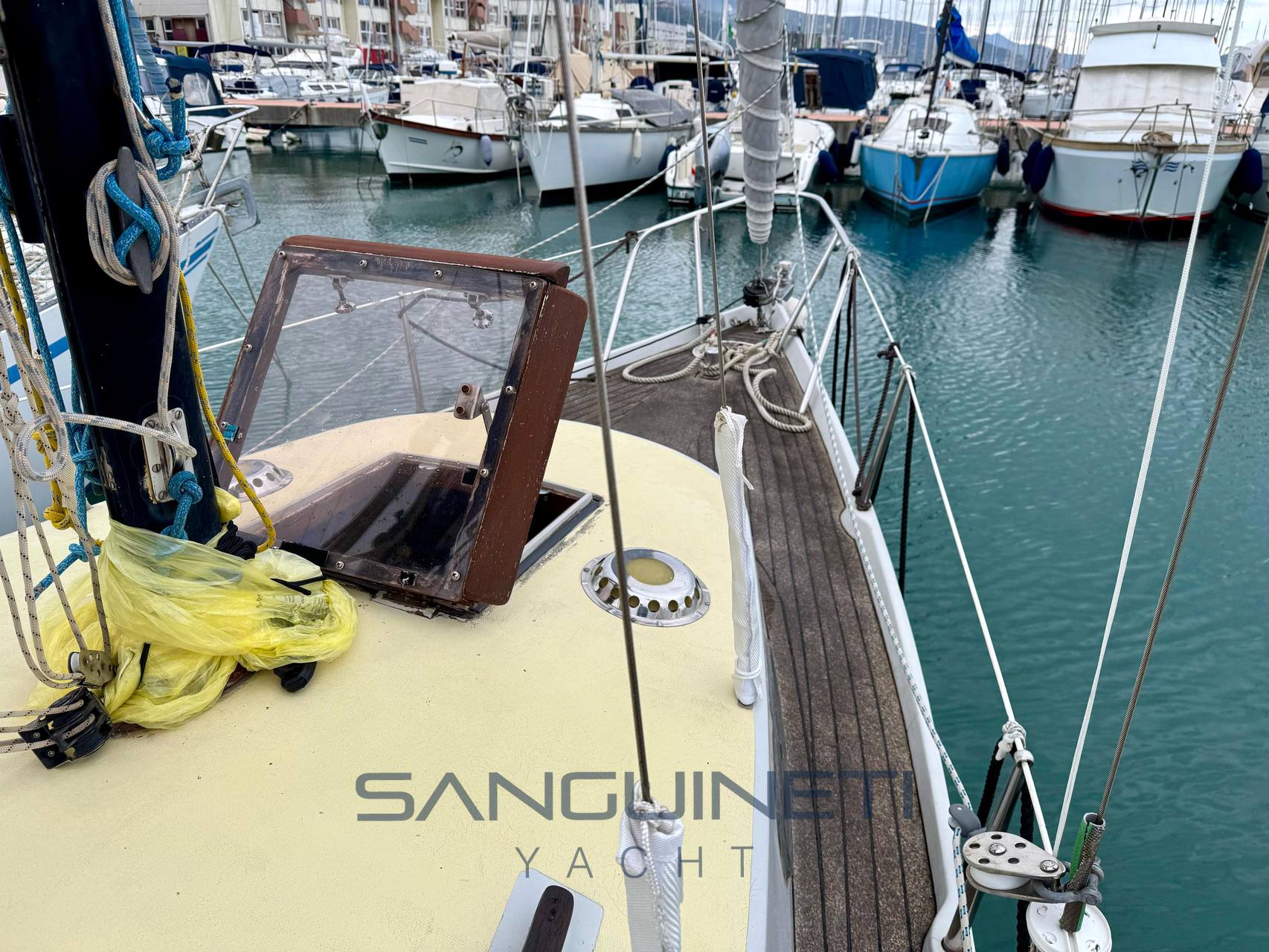 Langstone marine Mystere Exterior