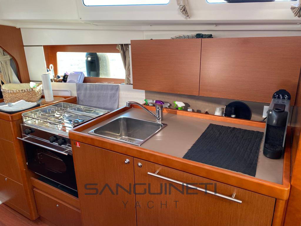 Beneteau Oceanis 35 fotografia