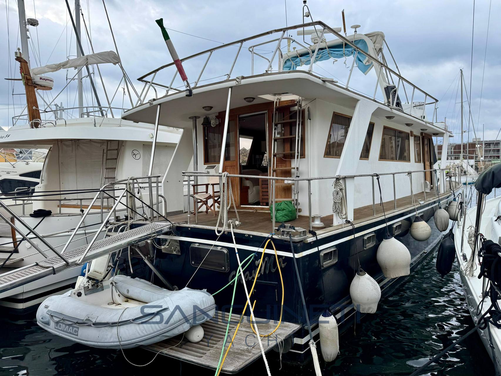 King yacht Sea ranger 61 