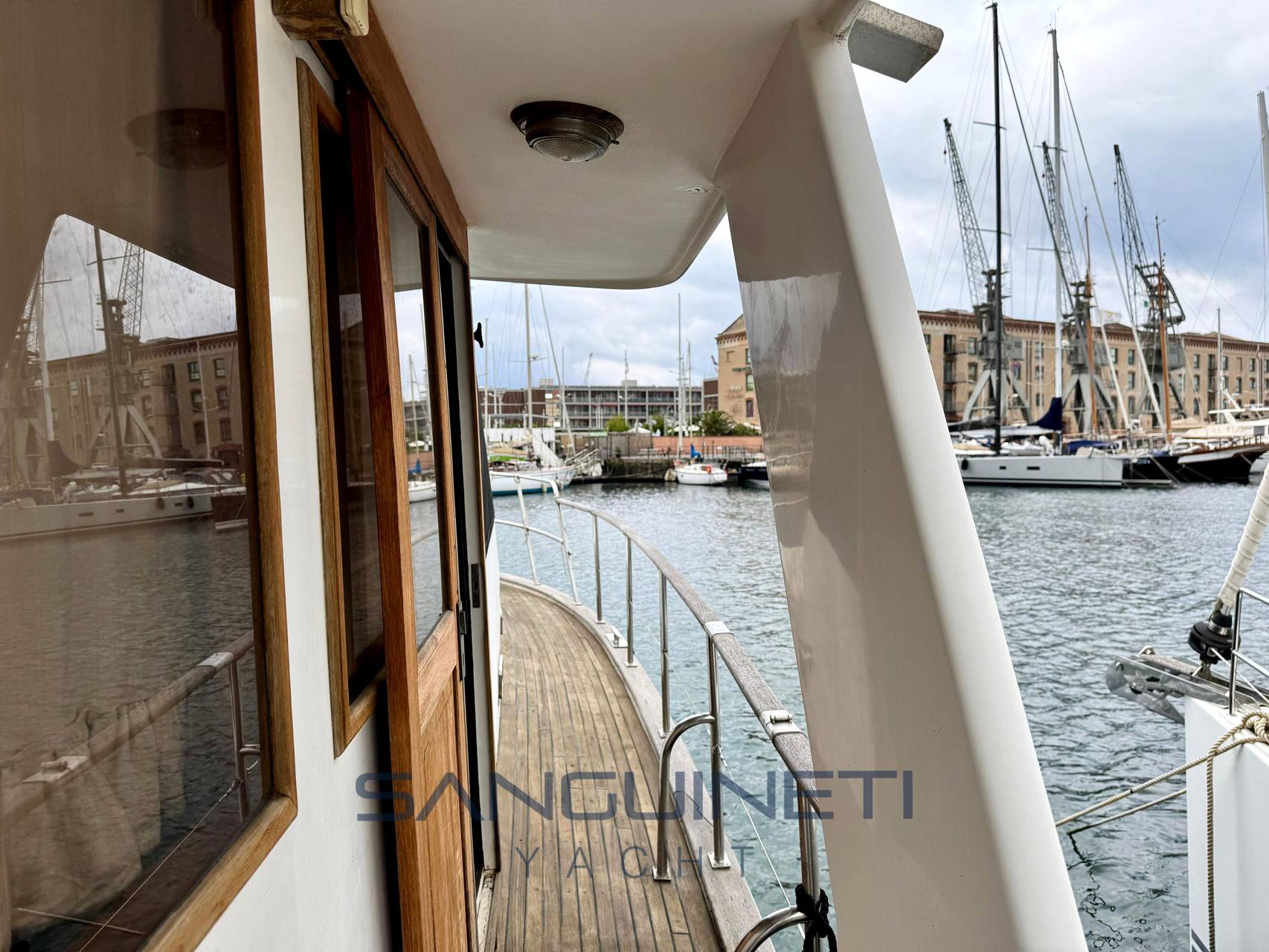 King yacht Sea ranger 61 Trawler
