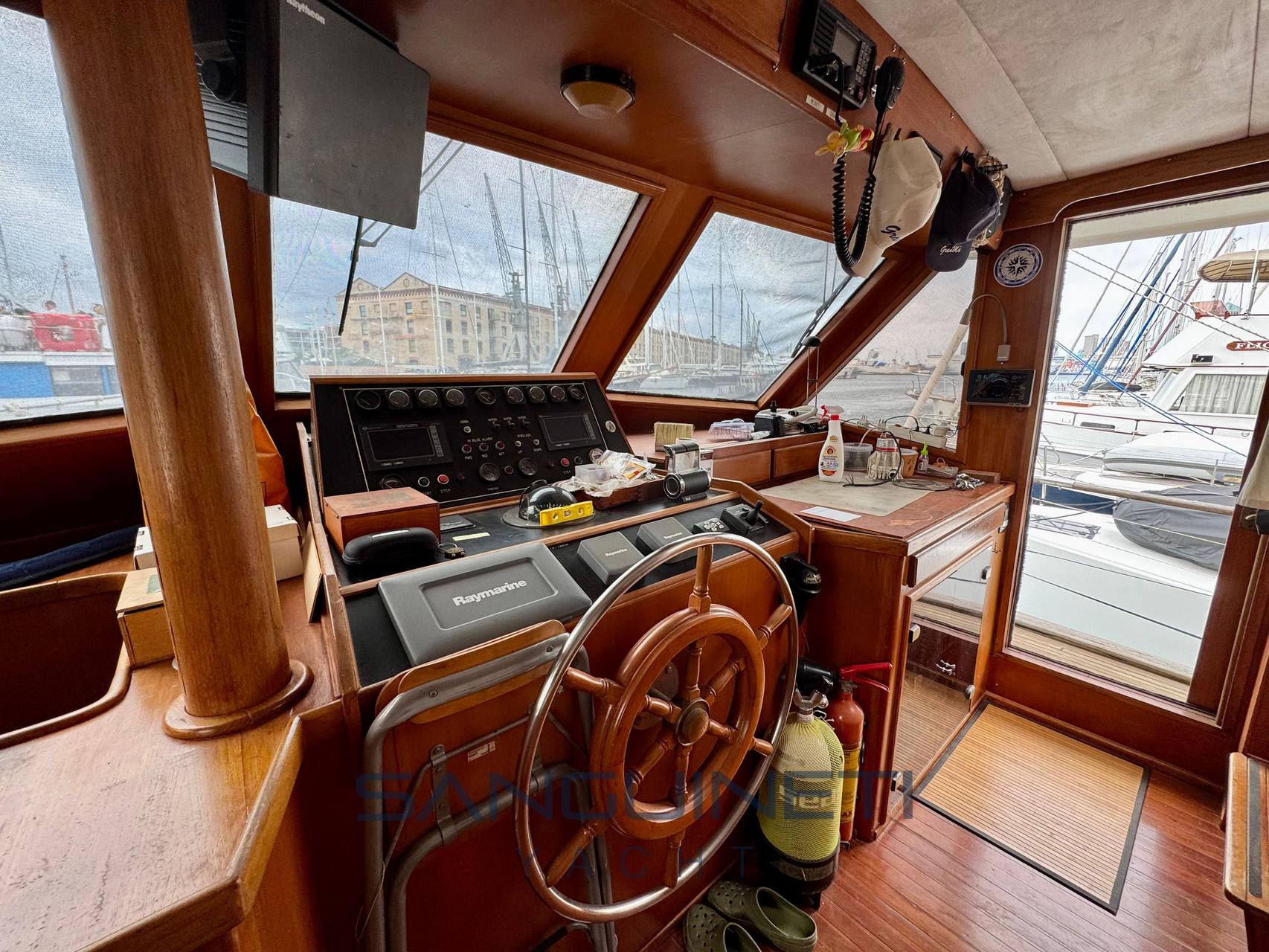 King yacht Sea ranger 61 