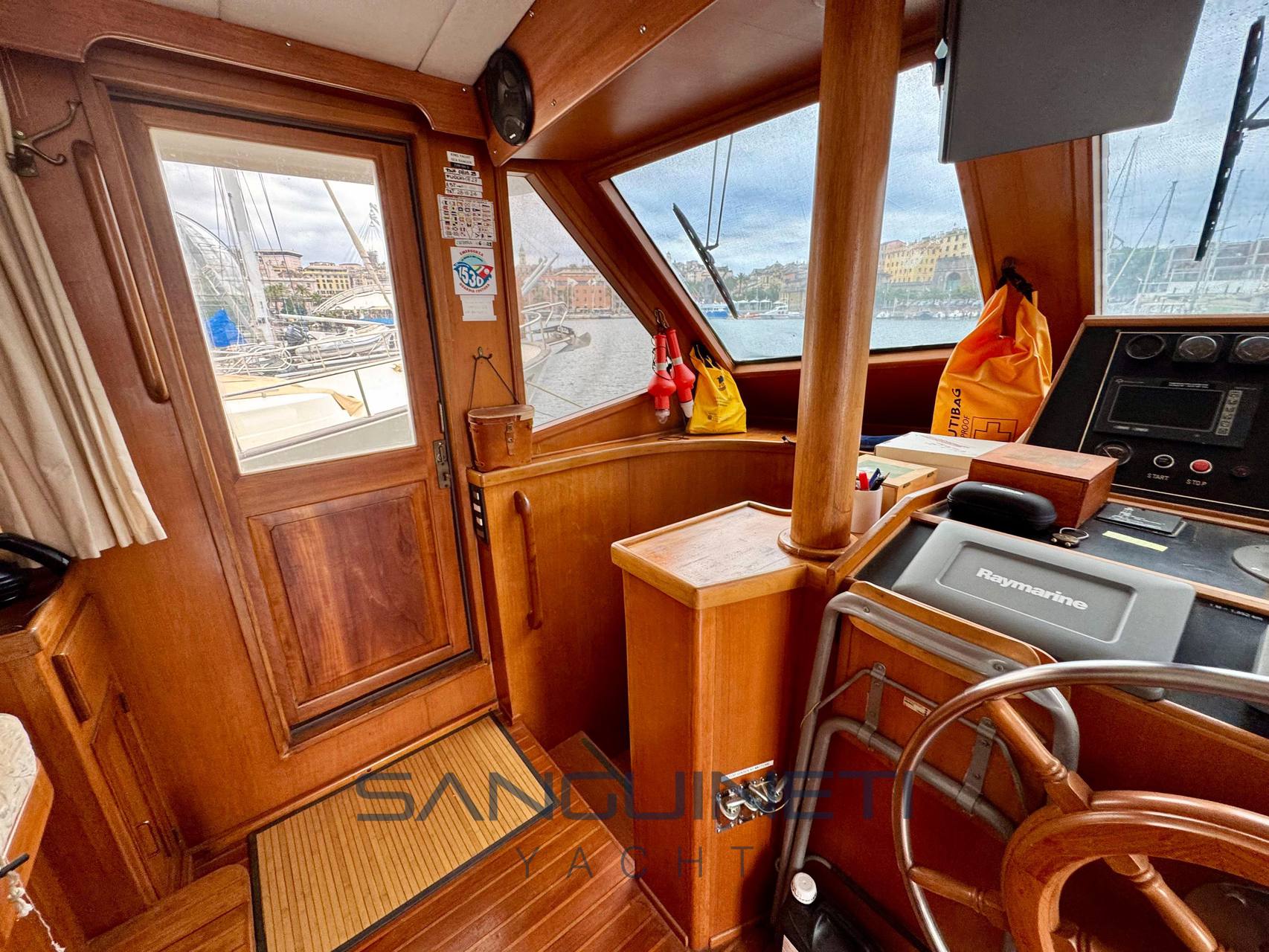King yacht Sea ranger 61 Trawler usato