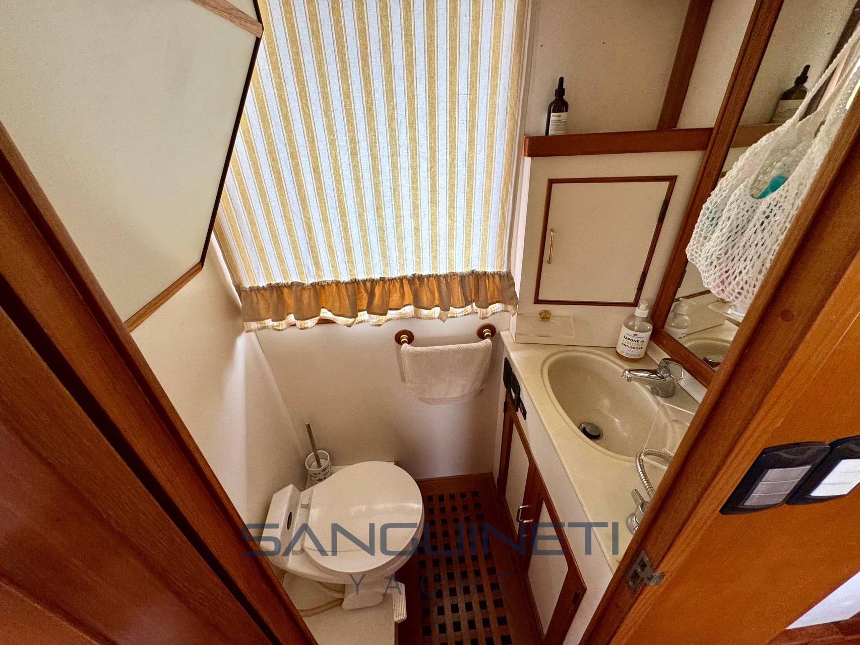 King yacht Sea ranger 61 fotografia