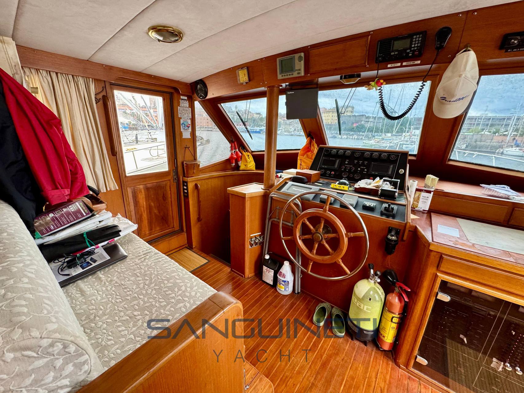 King yacht Sea ranger 61 