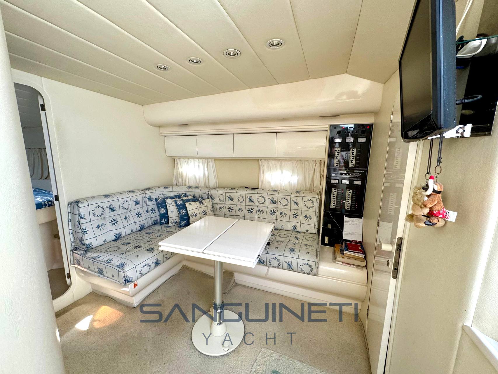 Pershing 38 Open usato
