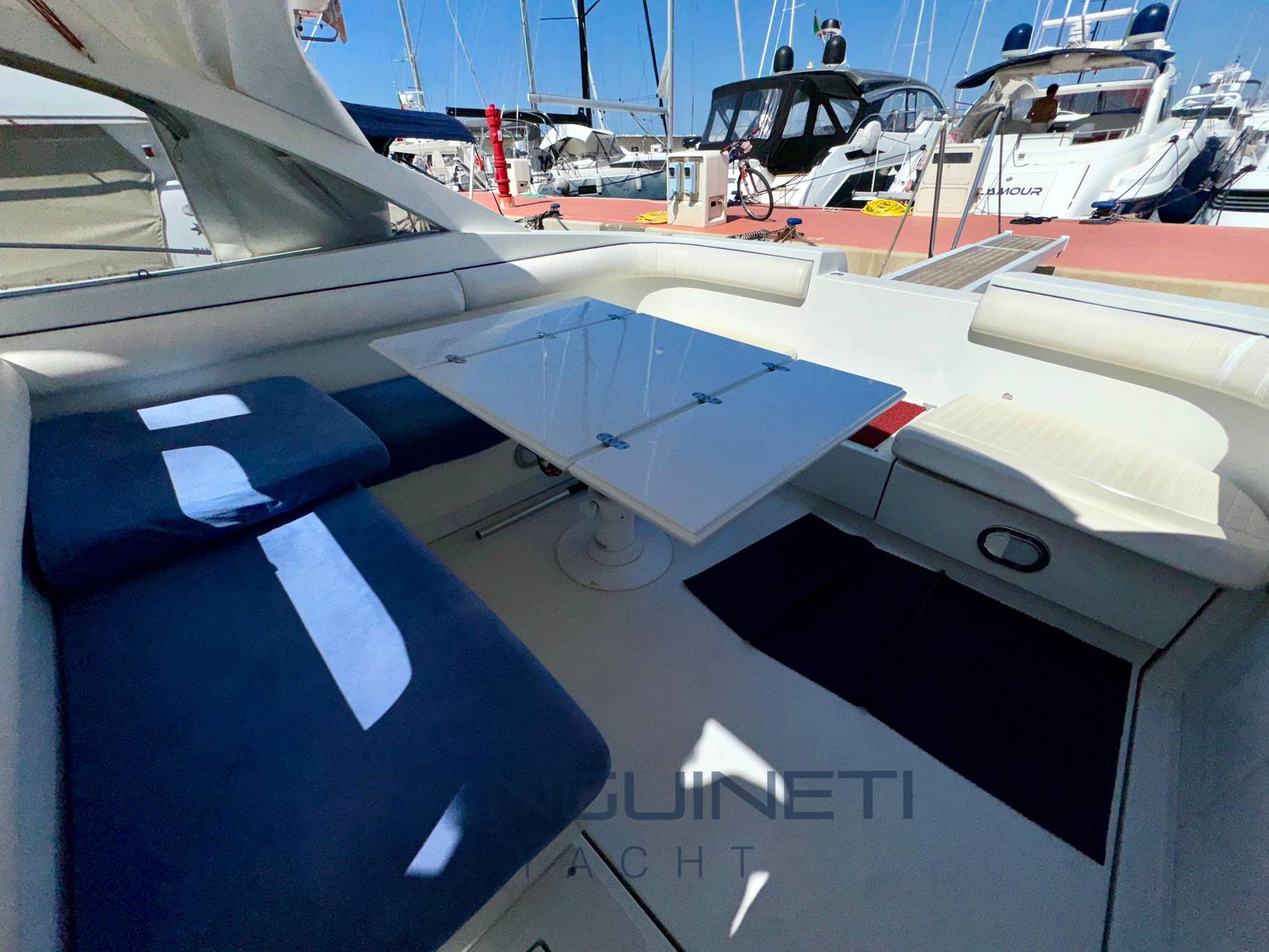 Pershing 38 Open