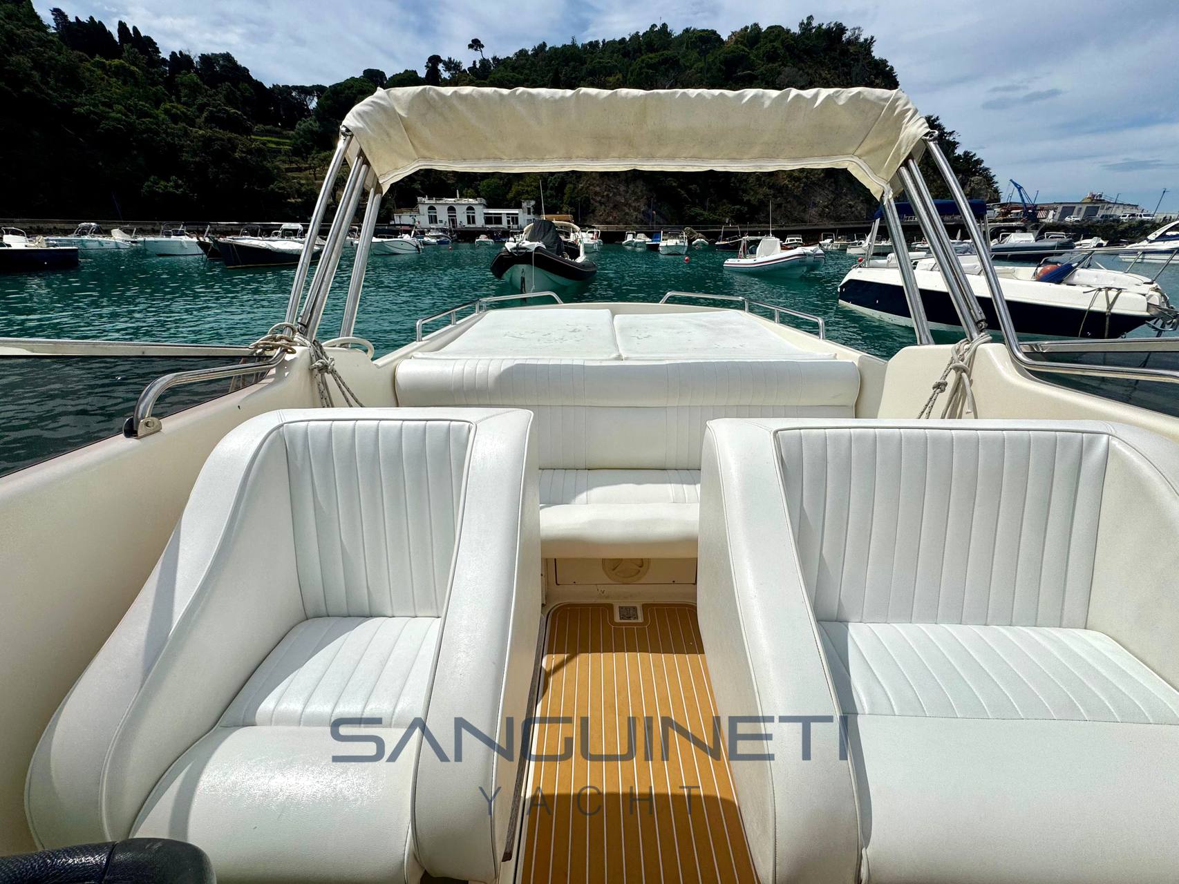 Molinari Falcon 29 barca a motore