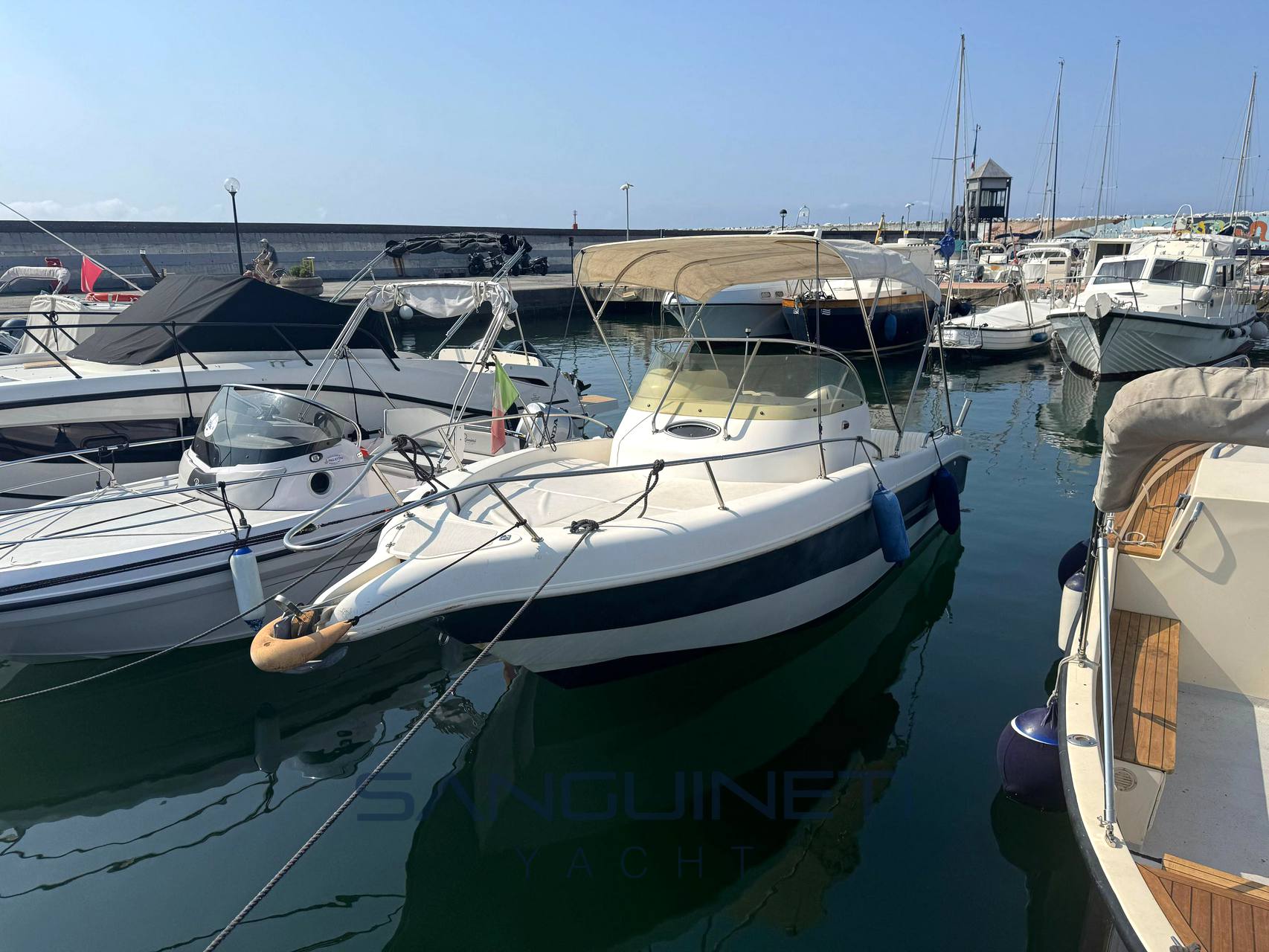 Compositi costruzioni navali Seabird 655 