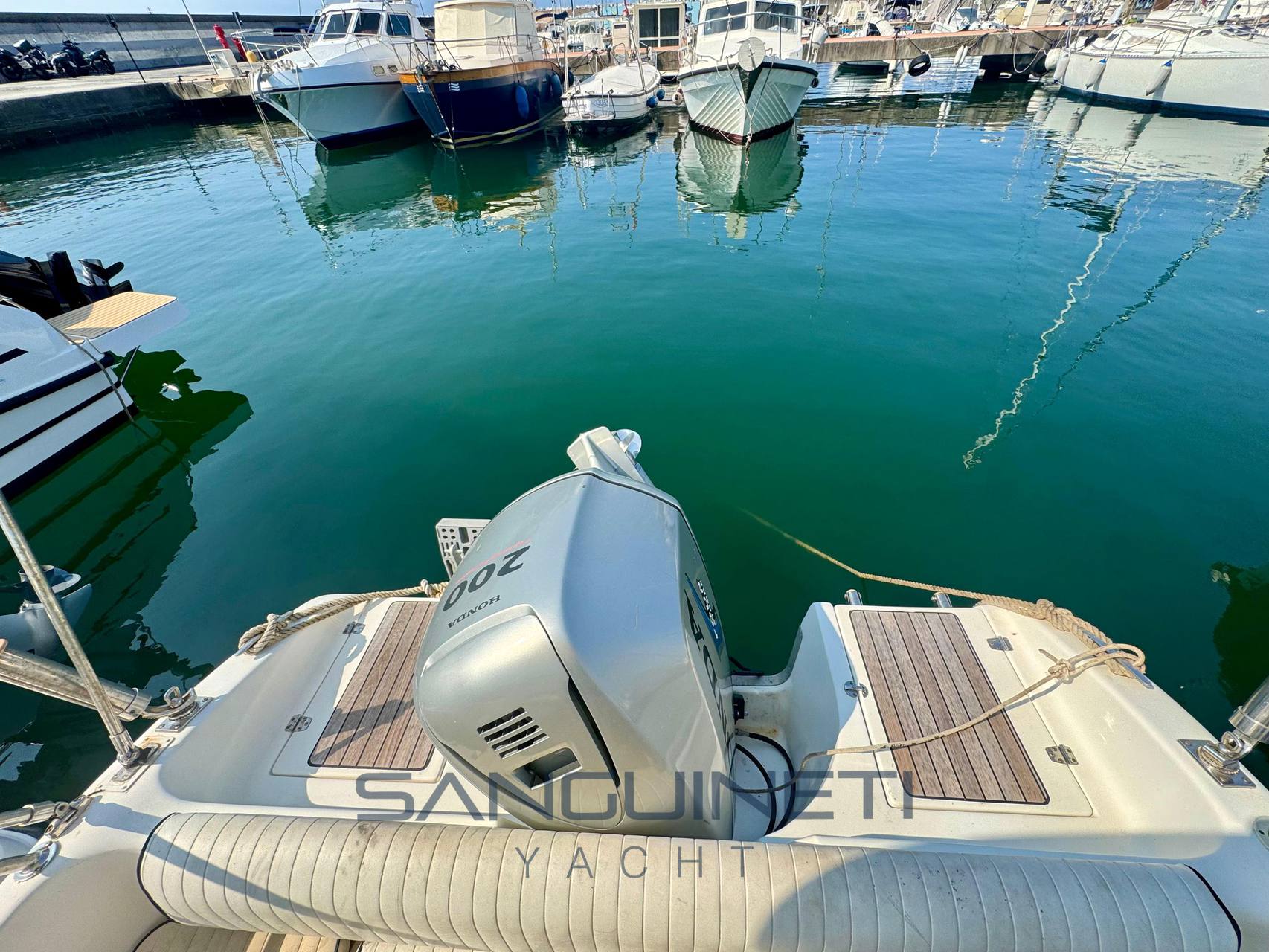 Compositi costruzioni navali Seabird 655 