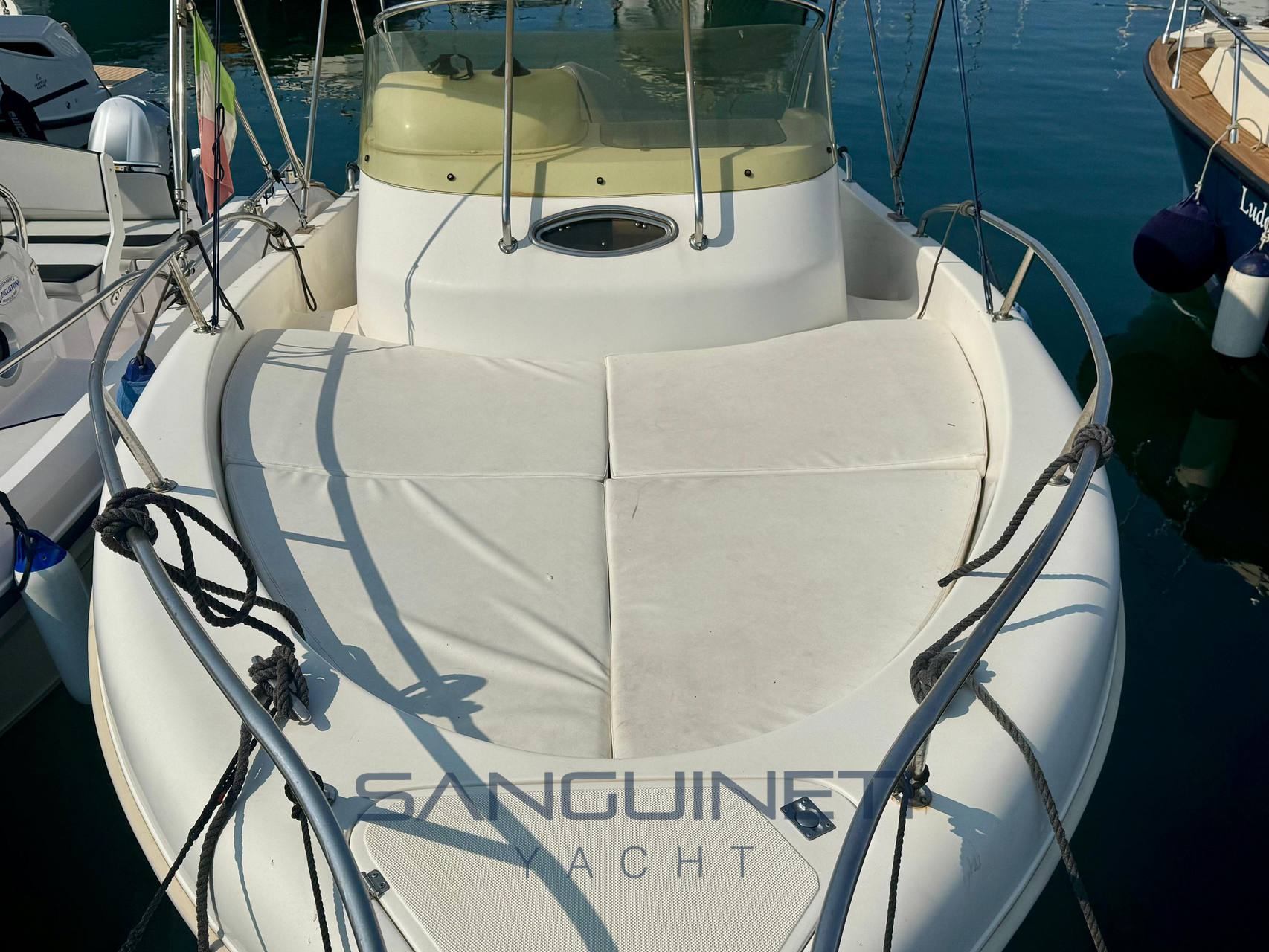 Compositi costruzioni navali Seabird 655 Day cruiser