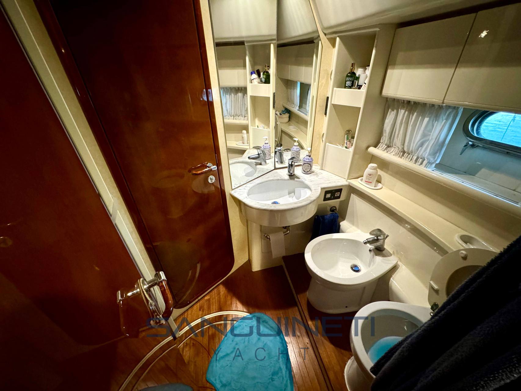 Ferretti 53 Flybridge usato
