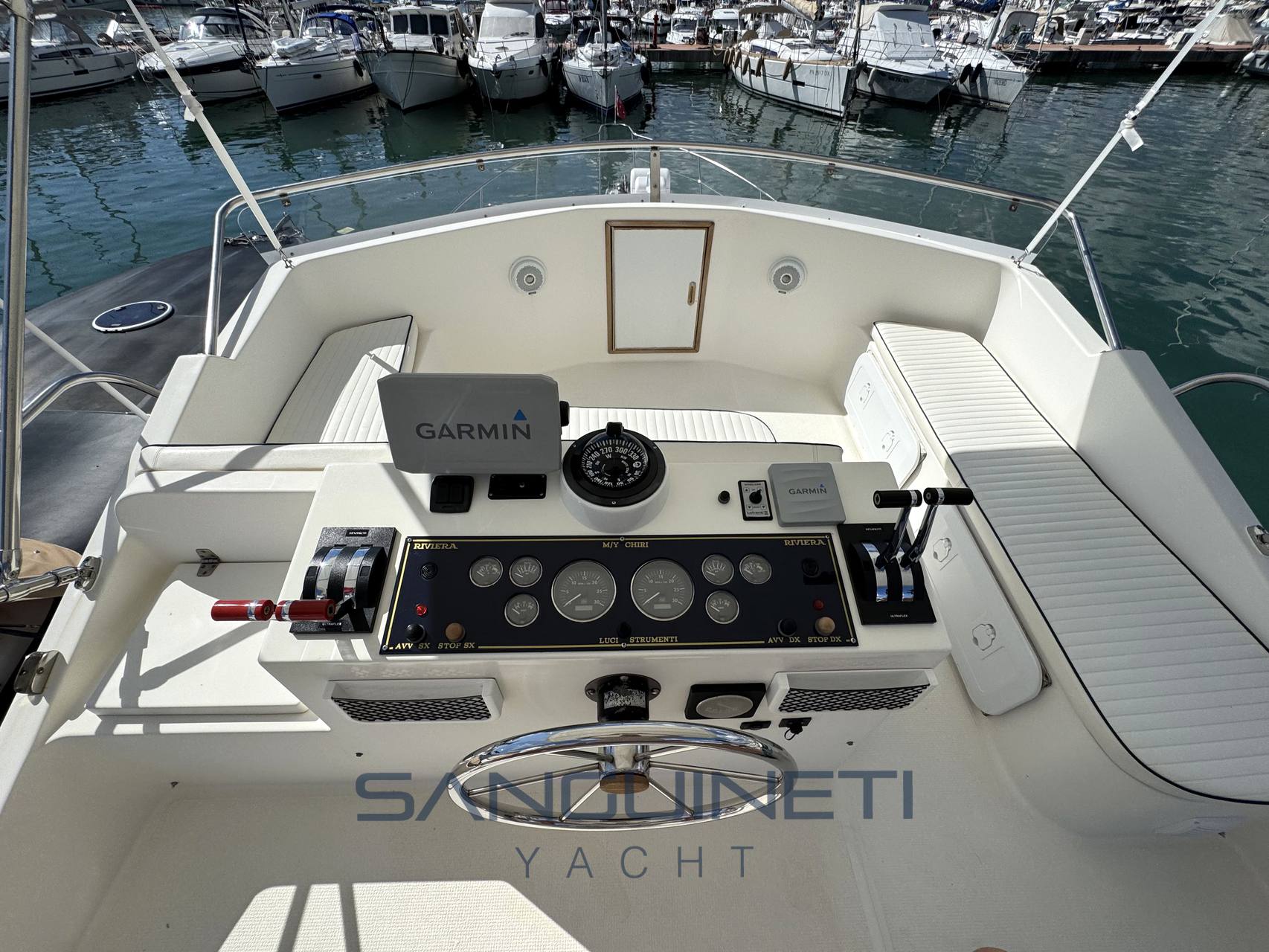 Riviera 35 usato