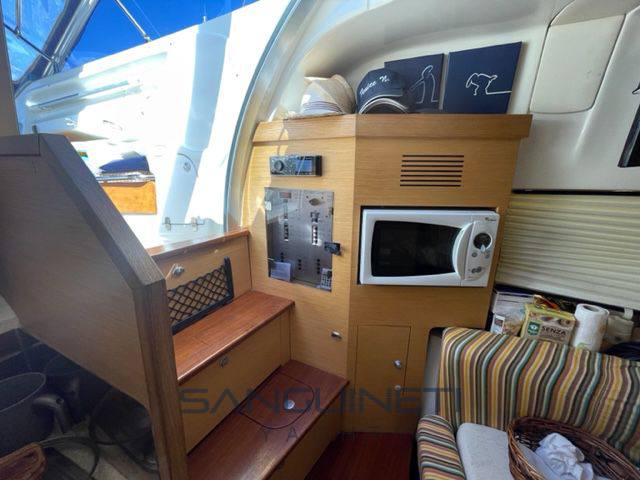 Cranchi Zaffiro 32 التعبير عن كروزر يستخدم