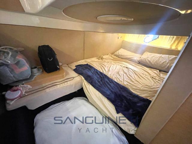 Cranchi Zaffiro 32 يستخدم