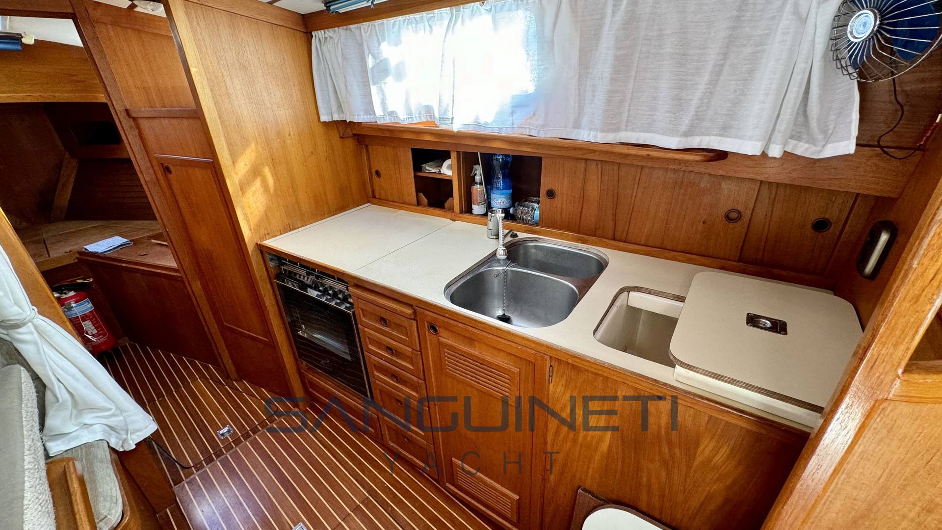 Syltala Nauticat 33 Motorsailers используется
