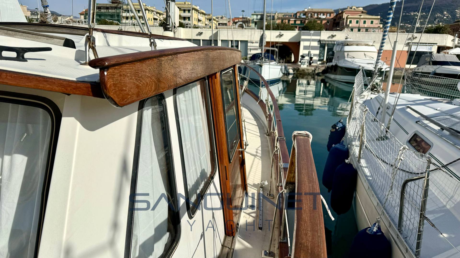 Syltala Nauticat 33 Motorsailers используется