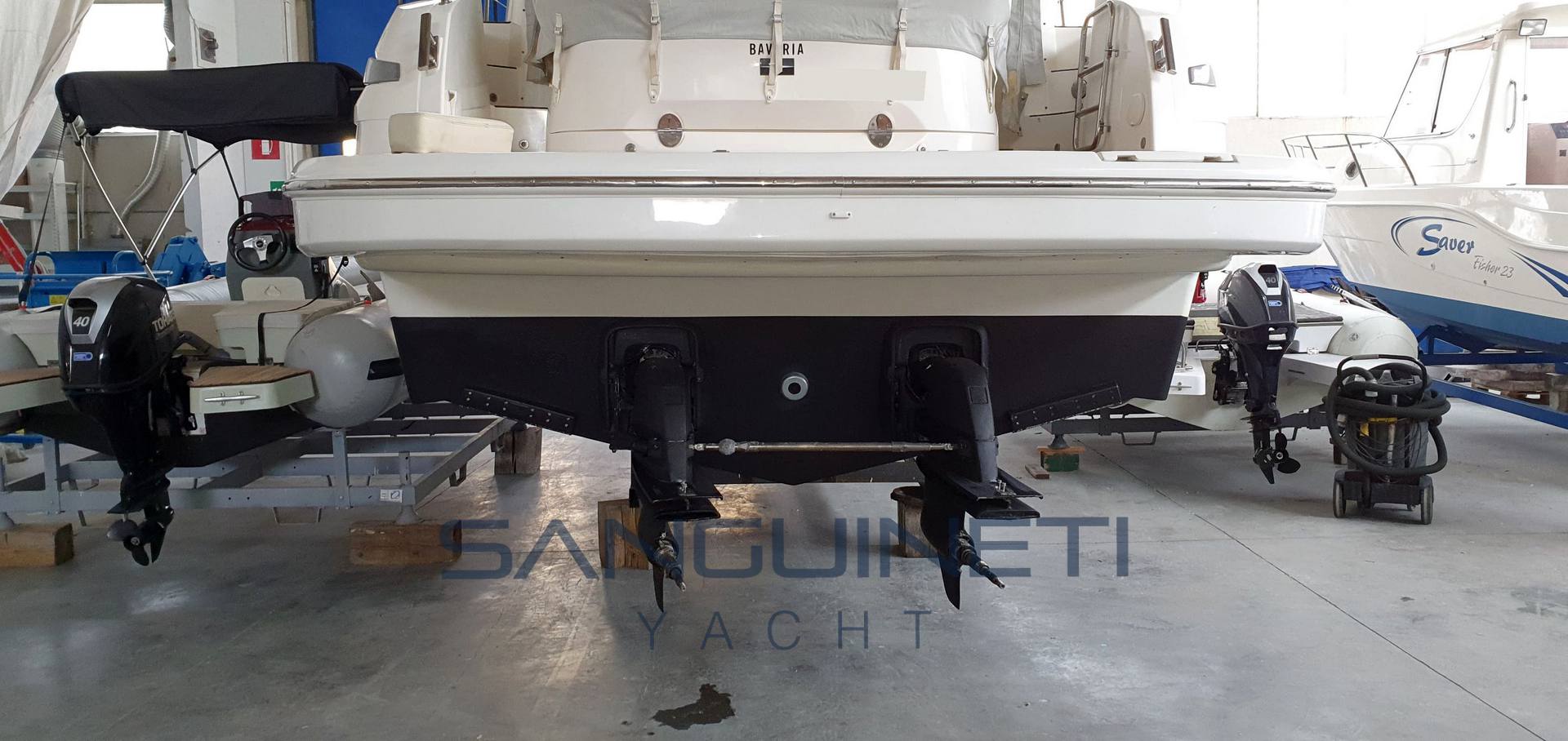 Bavaria 34 sport قارب بمحرك