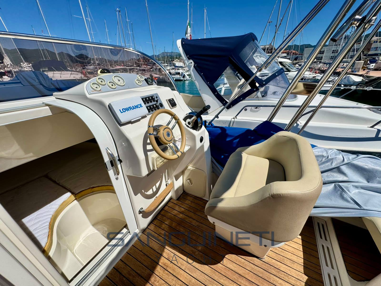 Terminal boat Freetime 24