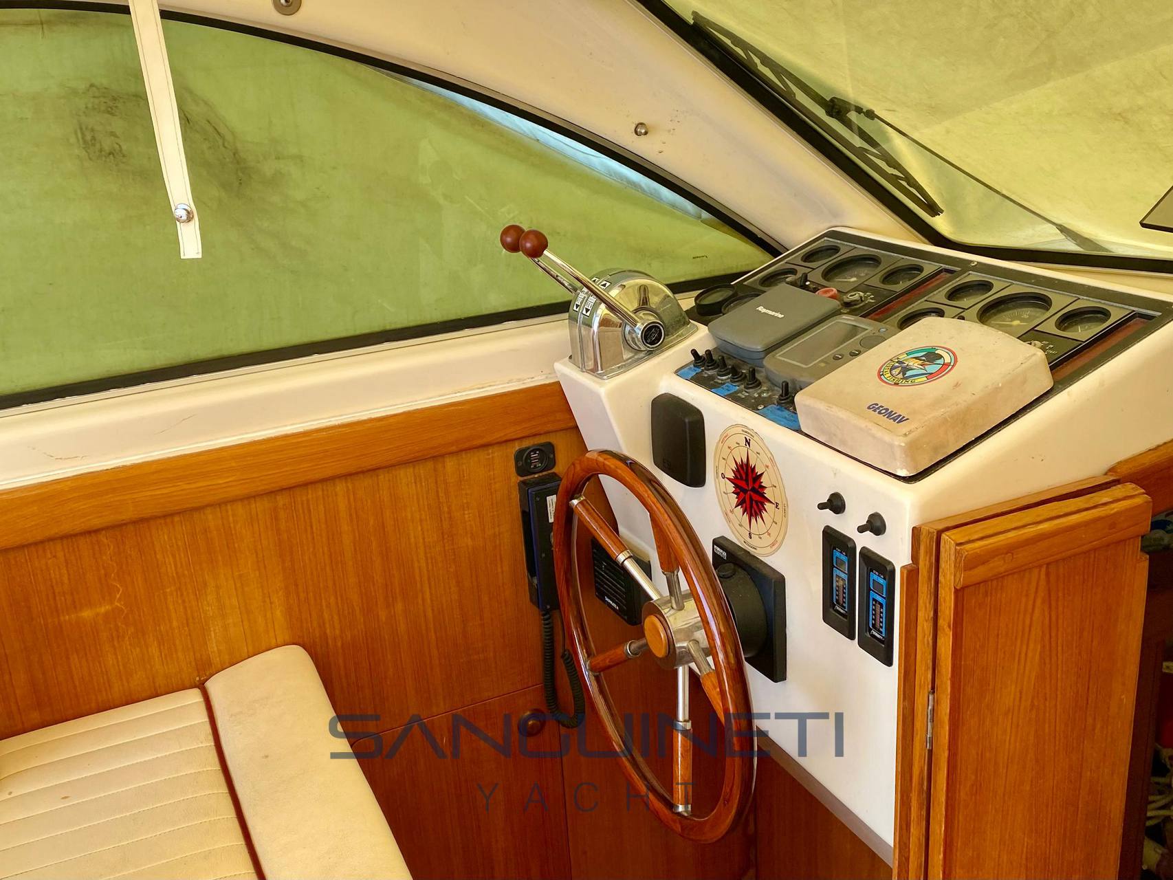 Portofino 750 spider bateau à moteur