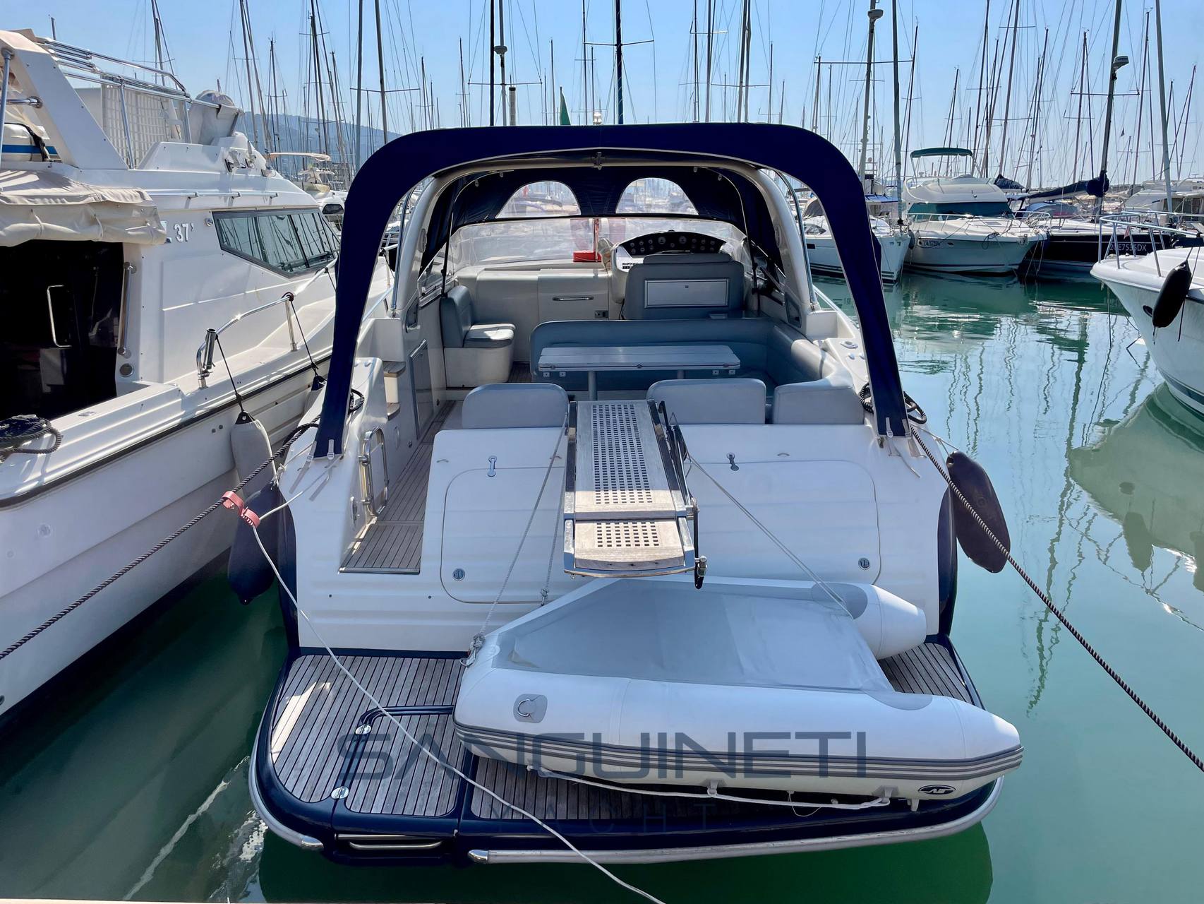 Airon marine 425 قارب بمحرك مستعملة للبيع