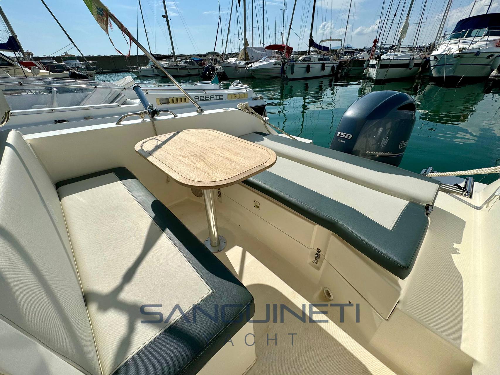 Capelli 20.5 Motor boat used for sale