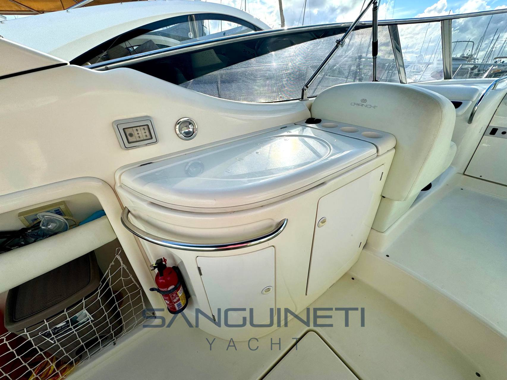 Cranchi 39 endurance bateau à moteur