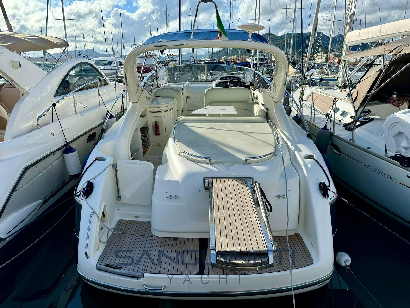 Cranchi 39 endurance Motor boat used for sale