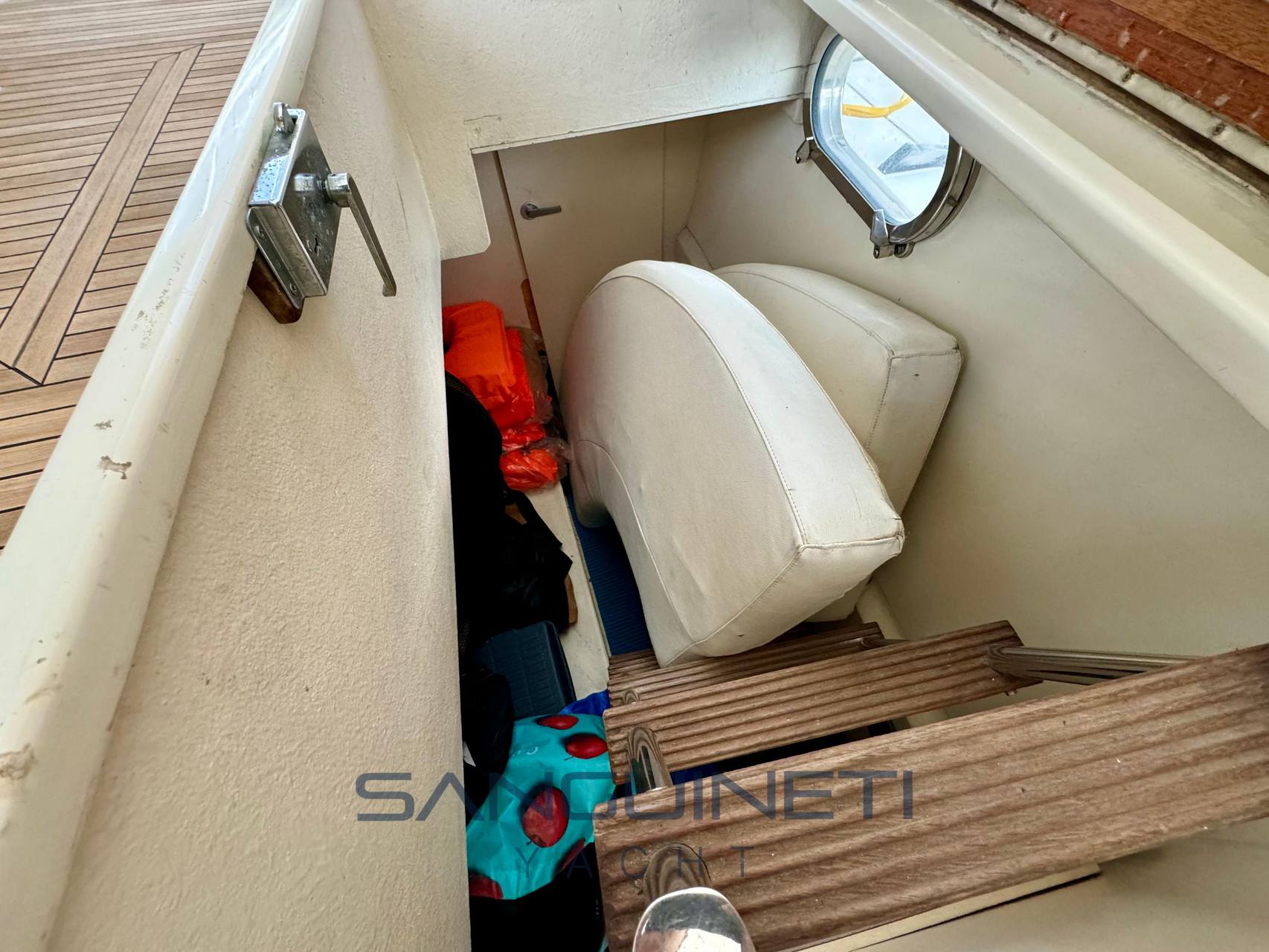 Ferretti 53 Barco de motor usado para venta